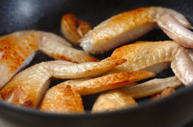 手羽先と野菜のスープ煮の作り方の手順2