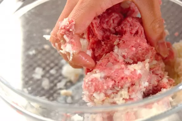 外れなし！定番のピーマンの肉詰めの作り方1