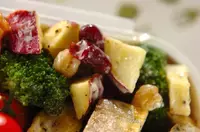 サツマイモと豆のデリ風サラダ