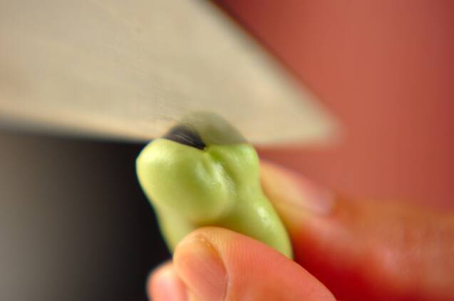 ほくほく塩ゆでソラ豆の作り方の手順1