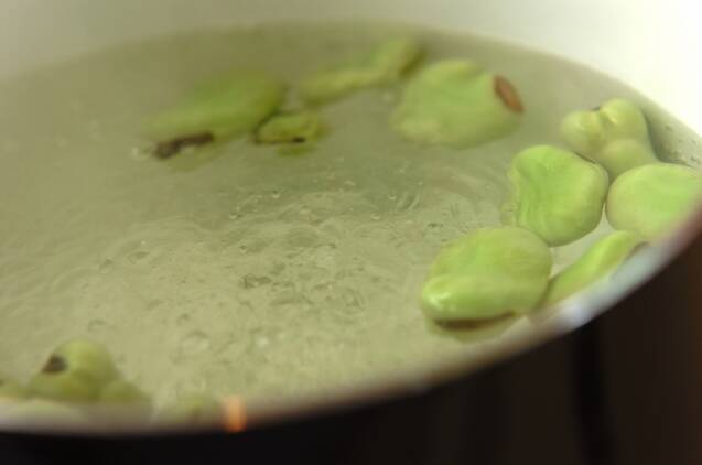 ほくほく塩ゆでソラ豆の作り方の手順2
