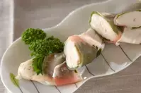 ささ身の生ハム巻き