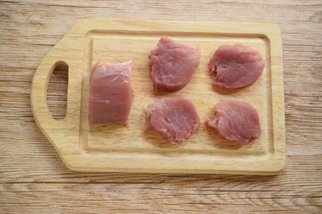 やわらか豚ヒレとマイタケのマスタード風味ソテーの作り方の手順3