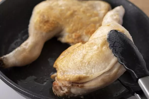 ホワイトソースのローストチキンの作り方3