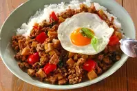 簡単節約！豚ひき肉でガパオライス