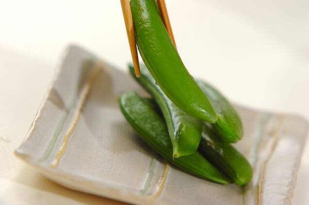 スナップエンドウのチリマヨ添えの作り方の手順4