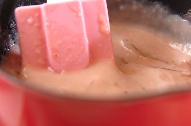 イチゴのヴィーガン2層ムースの作り方の手順5