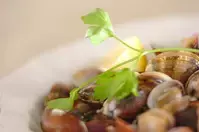 アサリのワイン蒸し