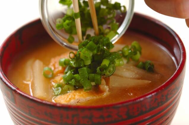 大根と油揚げのみそ汁の作り方の手順3