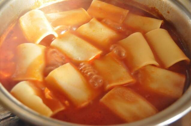 モッチリ食感のパッケリと濃厚ソースのボンゴレロッソの作り方の手順4