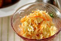 カニ入りコールスローサラダ