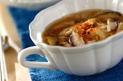 キノコすいとん汁