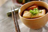 大きな豆腐の赤だし