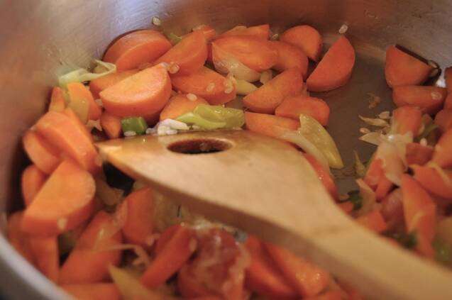 ニンジンポタージュの作り方の手順2