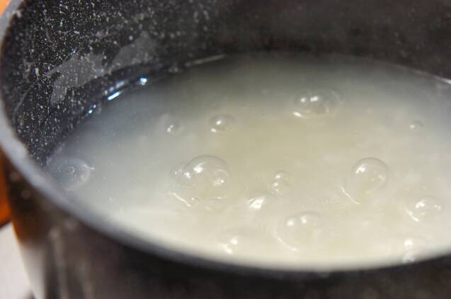 トッピングで楽しむおかゆの作り方の手順3