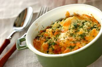 エビとブロッコリーの豆腐グラタン