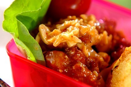 鶏唐揚げのエスニック風味