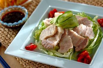 ガーリックダレ添えゆで豚