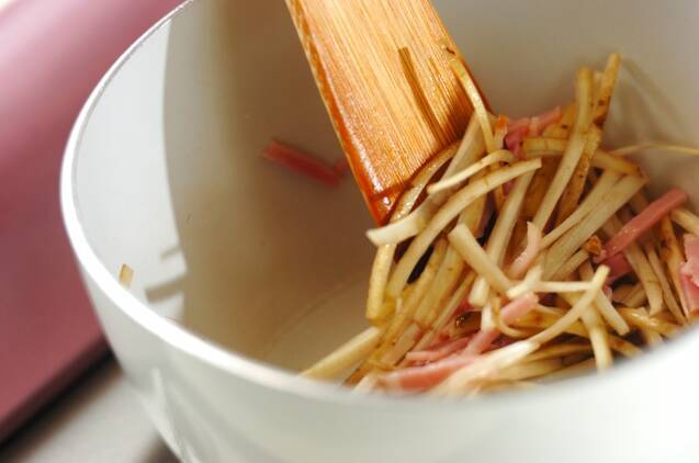 昆布とゴボウの煮物の作り方の手順2