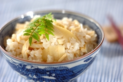 水煮でも 生でも タケノコご飯 レシピ 作り方 E レシピ 料理のプロが作る簡単レシピ