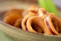 おふくろの味！しみしみ大根とやわらかイカの煮物