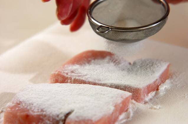 万能カジキマグロのムニエル 子供喜ぶクリームソース by金丸 利恵さんの作り方の手順4