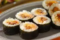 子供にも人気！サバ缶の韓国のり巻き キンパ