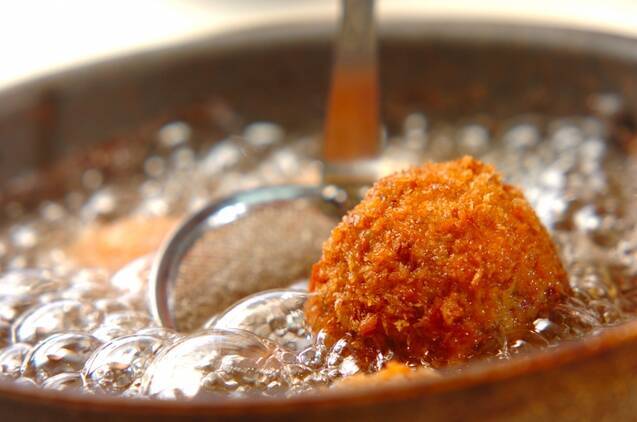 ウズラ卵入り揚げボールの作り方の手順3