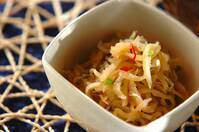 切干し大根とジャコの煮物