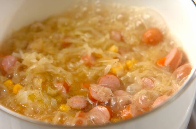 漬物入り具だくさんスープの作り方の手順3