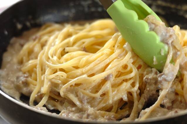 ひき肉クリームソースのフェットチーネの作り方の手順7
