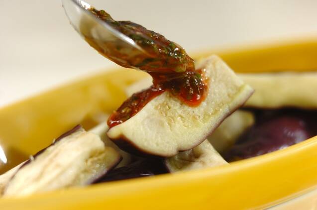 レンジで簡単蒸しナスの作り方の手順2