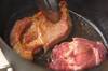 リンゴと豚肉のポットローストの作り方の手順2