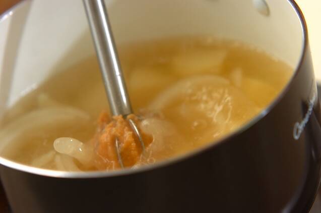 ジャガイモのみそ汁の作り方の手順3