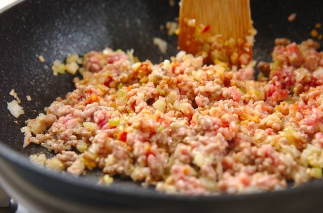 ピリ辛白菜炒めの作り方の手順2