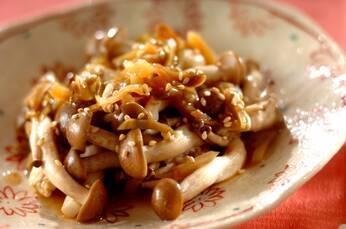 シメジとザーサイの和え物