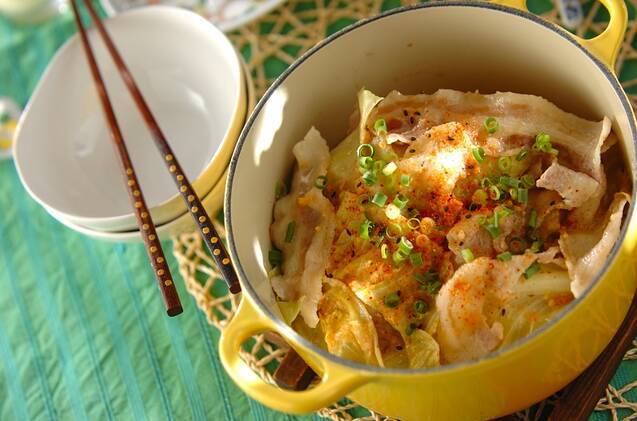 29. ごはんがもっとおいしくなる豚肉とキャベツの重ね蒸し