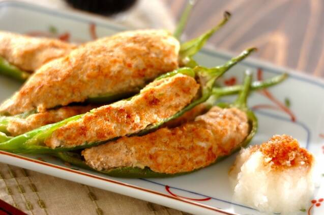 甘長唐辛子の肉詰め