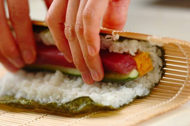 ひな祭り巻き寿司の作り方の手順9