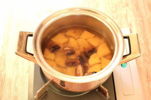 サツマイモとデーツのようかんの作り方の手順3