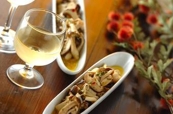 常備菜にぴったり!キノコのマリネ