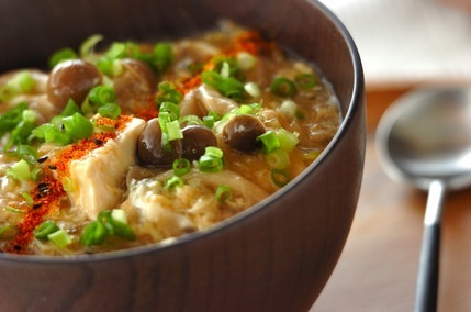 豆腐とキノコのトロミ汁