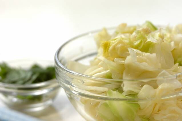 キャベツのポン酢浅漬けの作り方の手順1