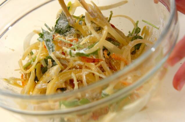 玉ネギとゴボウのかき揚げの作り方の手順5