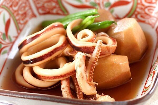 イカと小芋の甘煮