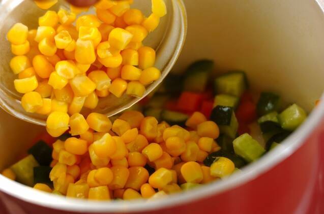 キューブ野菜の梅オイル和えの作り方の手順5