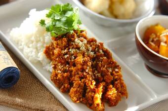 豆とひき肉のカレー