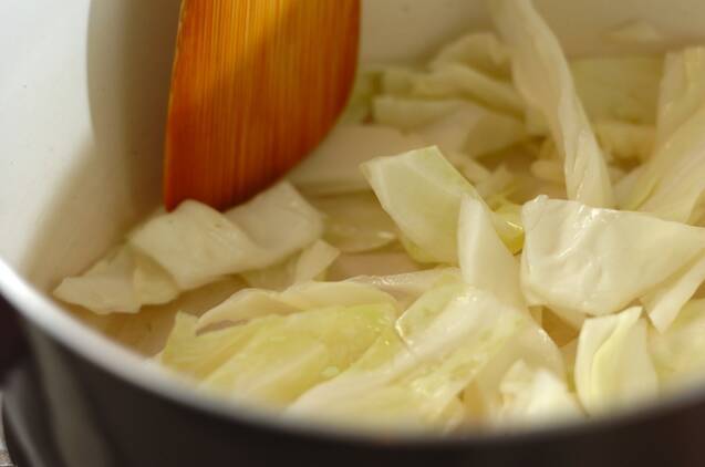野菜のナンプラー風味スープの作り方の手順2