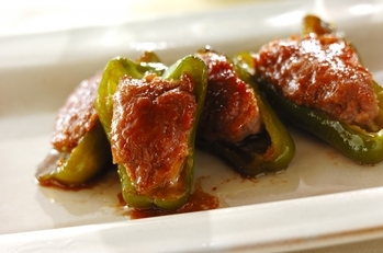 肉詰めピーマンの照り焼き