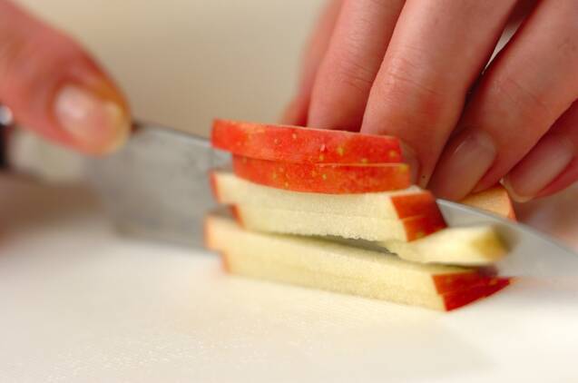 水菜とリンゴのゴマサラダの作り方の手順3